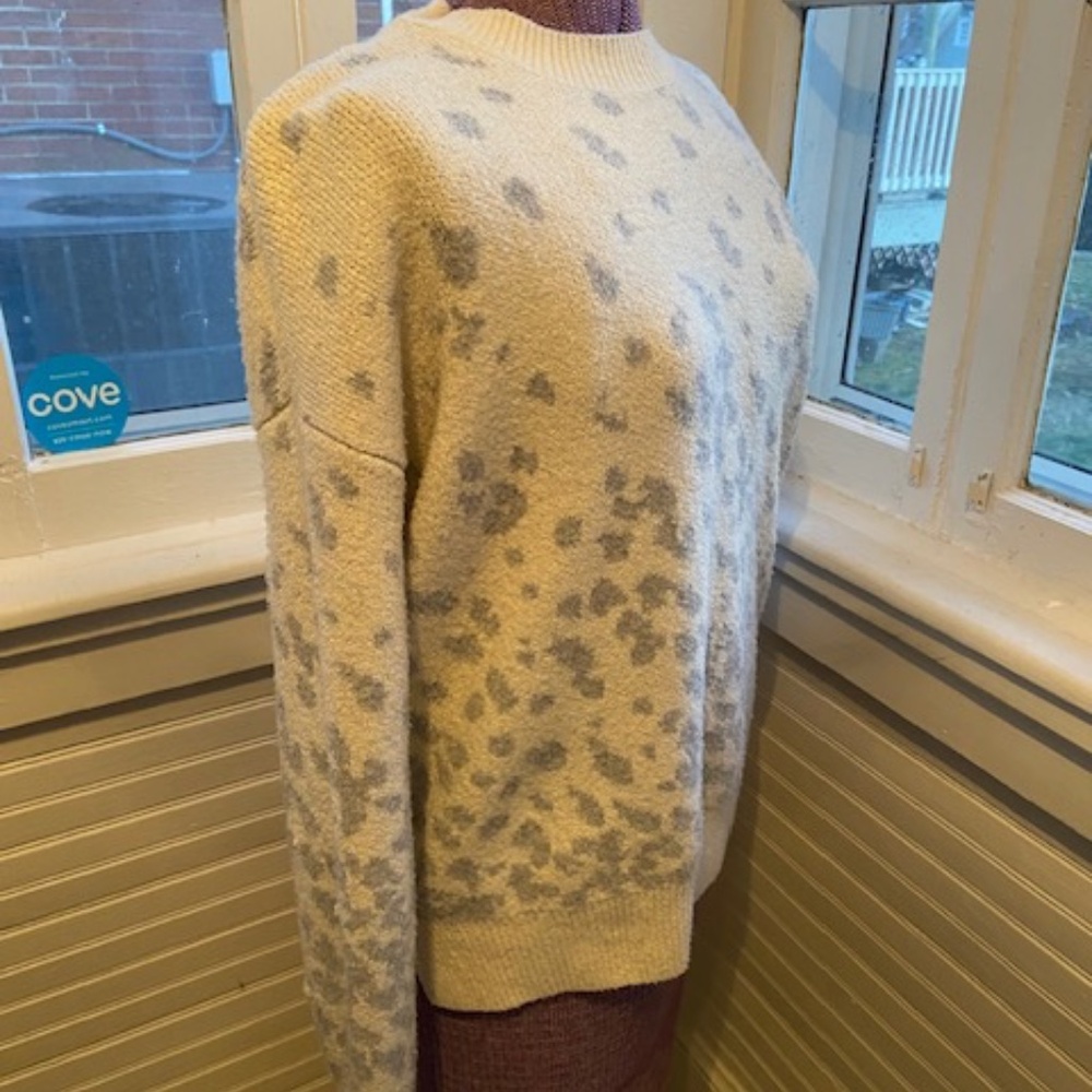 Christian Siriano sweater Women's size Large L, ombre leopard print fabric blend - Picture 5 of 10